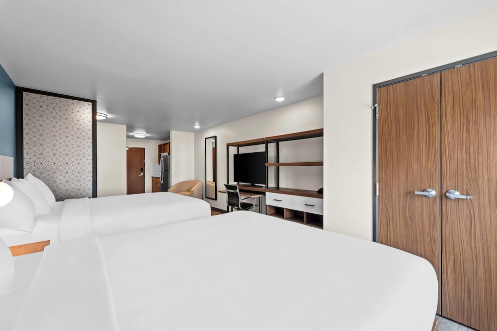 Everhome Suites Brownsville 28/66