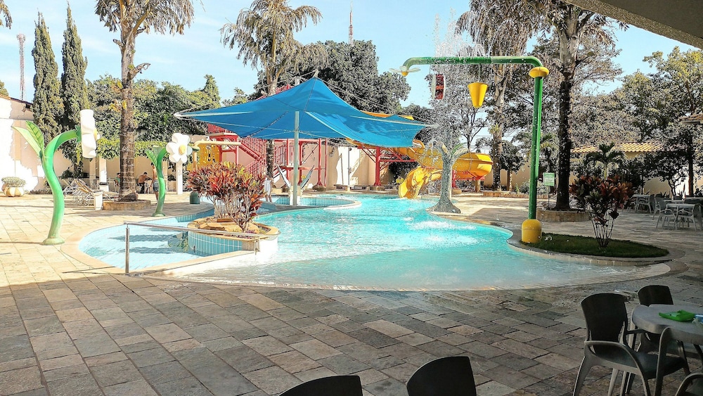 Diroma International Resort Via Caldas 37/49