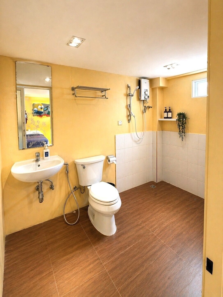 AU BON HOSTEL 57/58