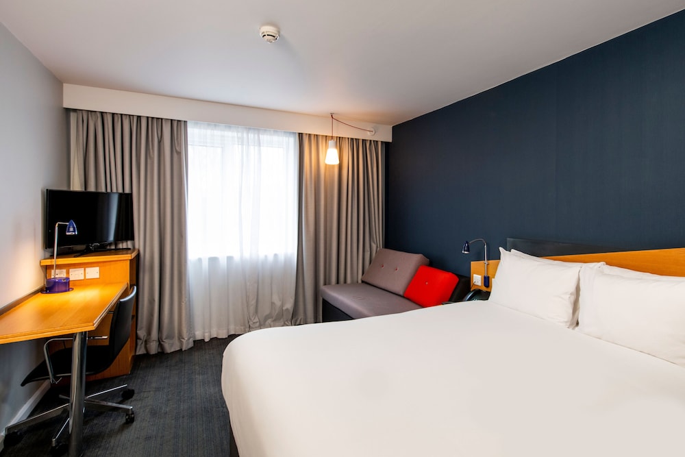 STANDARD, DOUBLE BED