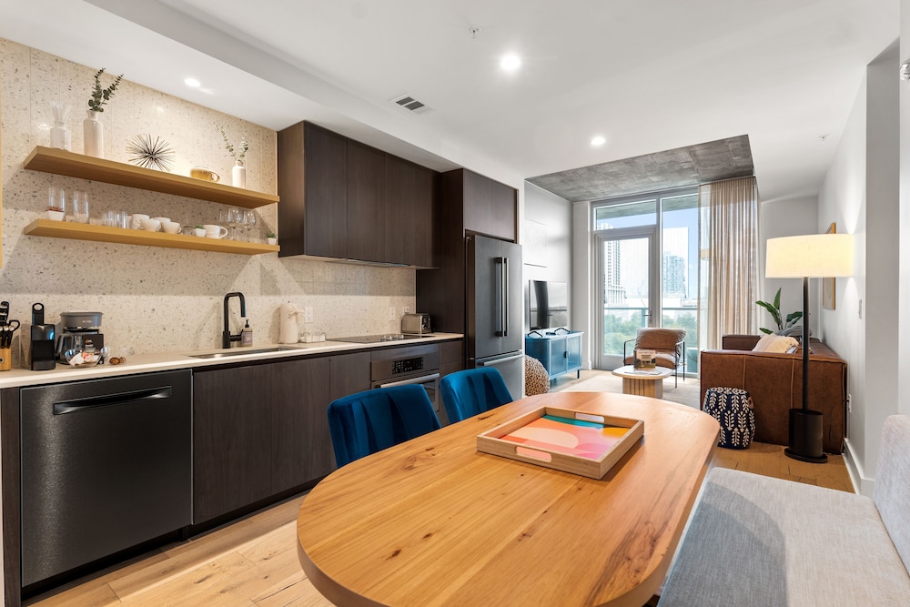 Austin Condo Hotel 32/49