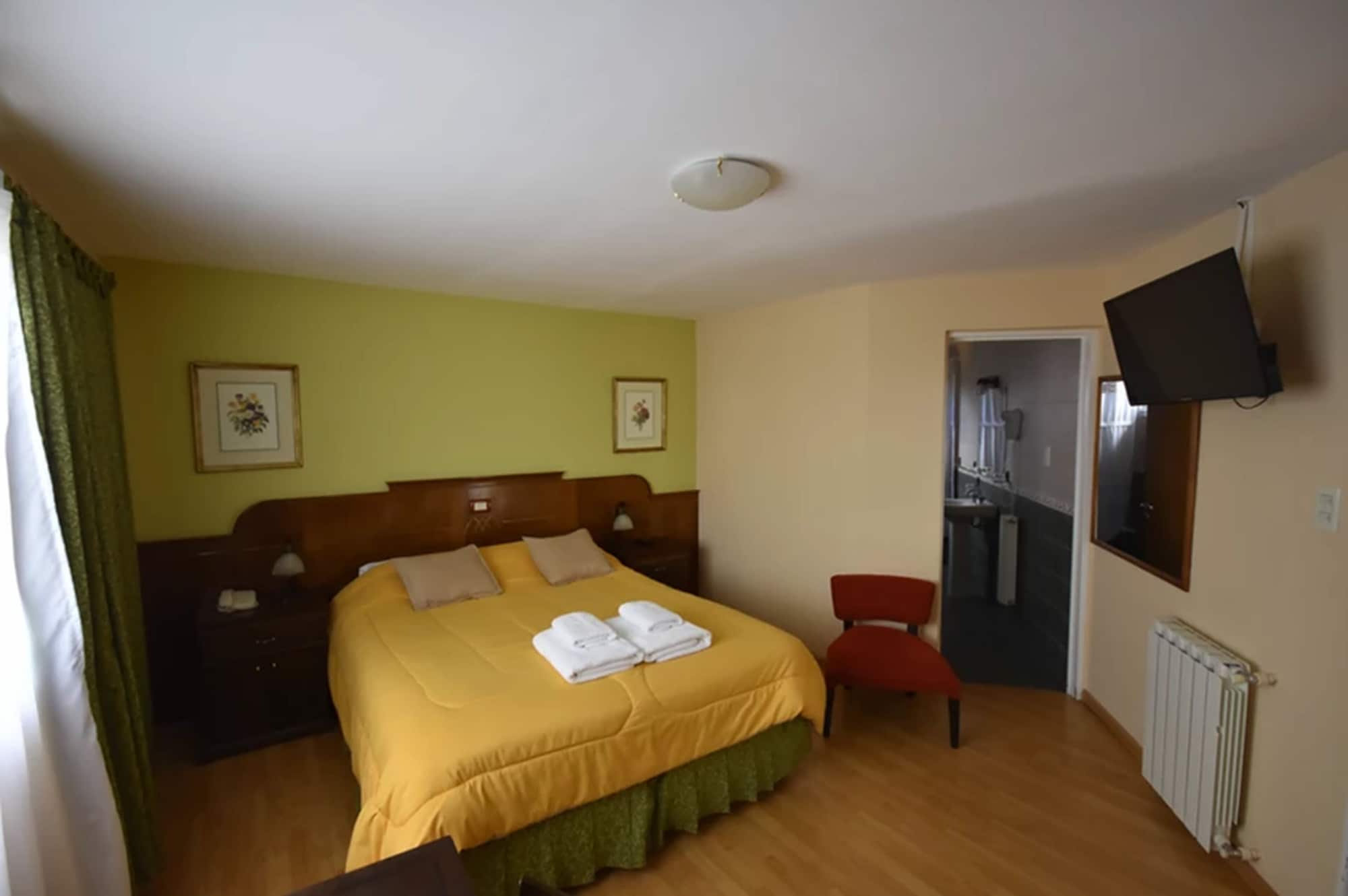 STANDARD, DOUBLE BED