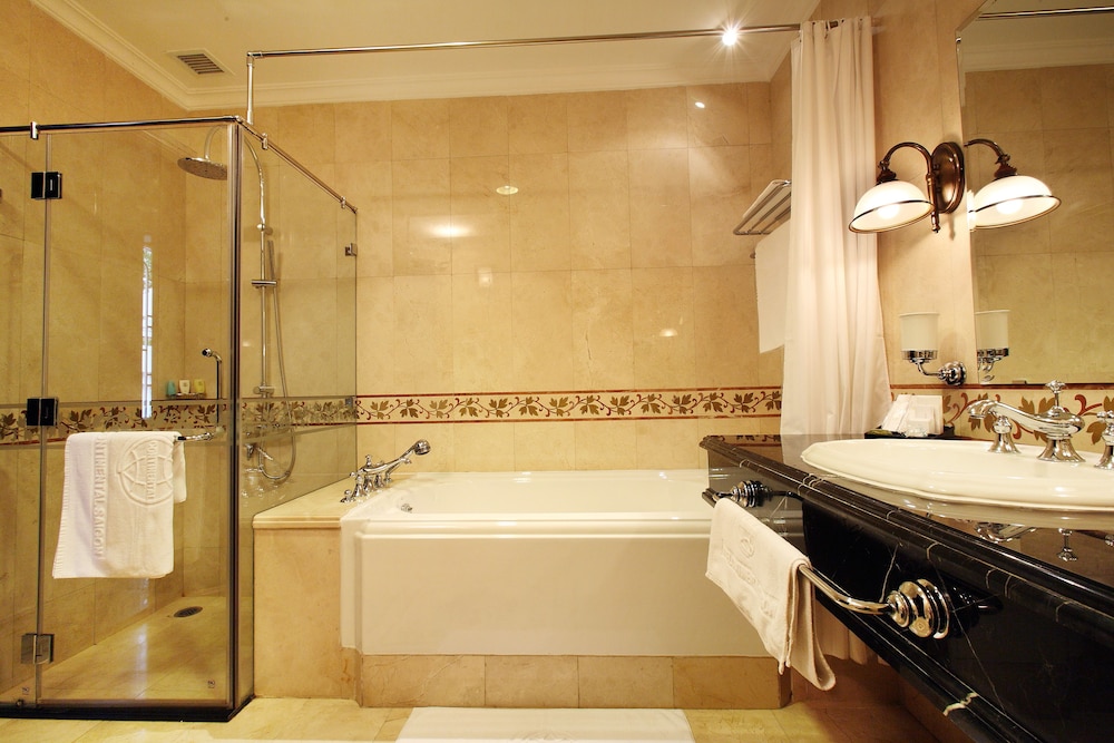 Heritage، Continental Saigon 7/7