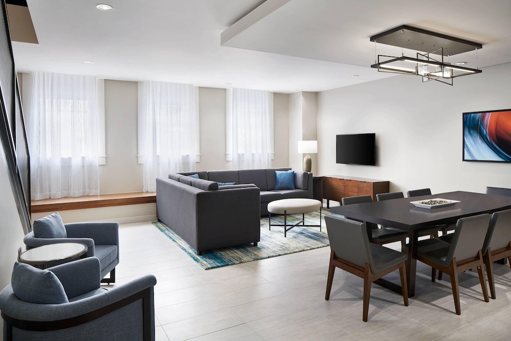 Residence Inn Washington Downtown Convention Center 42/56
