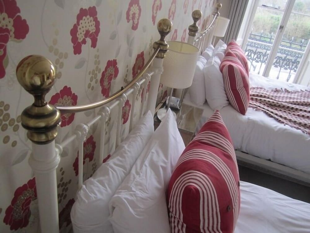 Yeo Dale Hotel 36/50