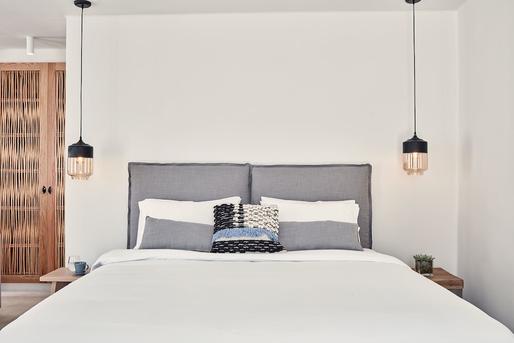 BOHO Suites 11/49