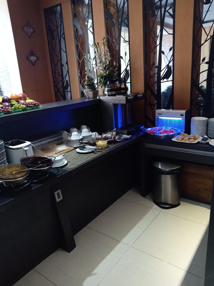 Hotel Victory Bandung 32/45