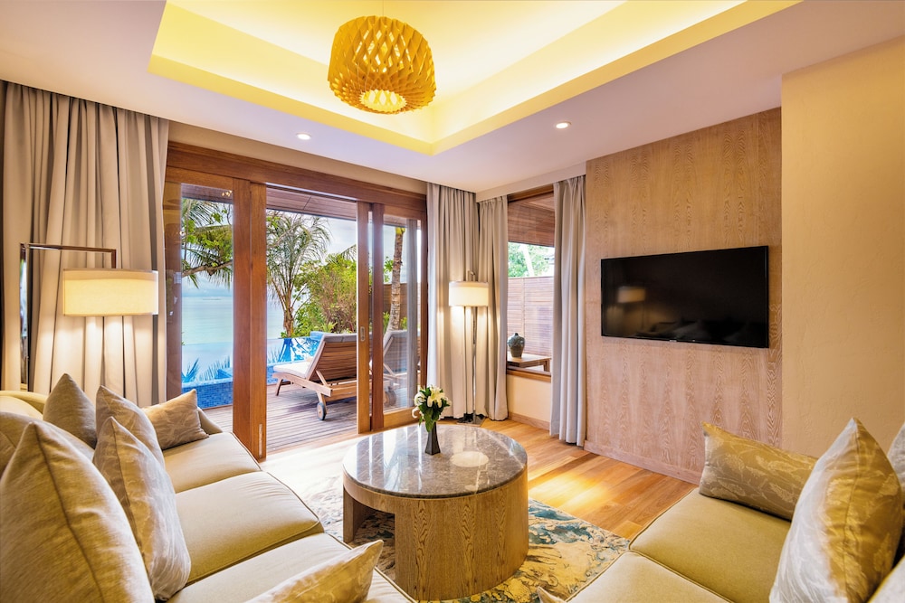 Lily Beach Resort & Spa - All Inclusive 107/126