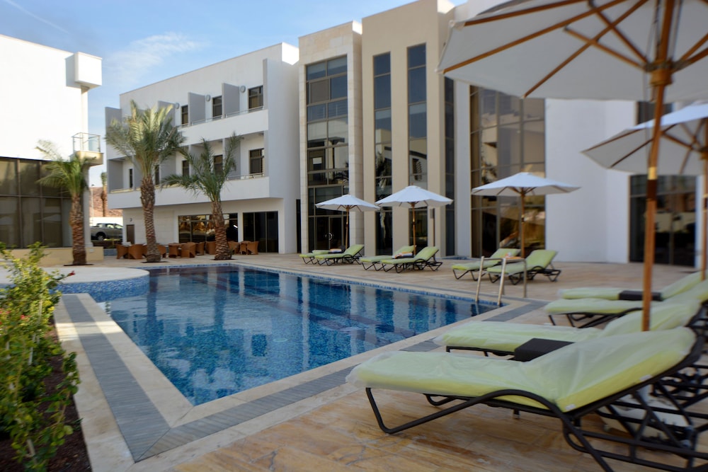 Public Security Hotel & Chalets 36/39