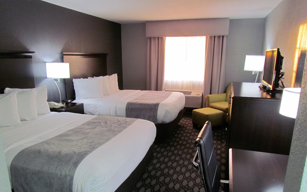 Oak Hill Inn and Suites 11/62