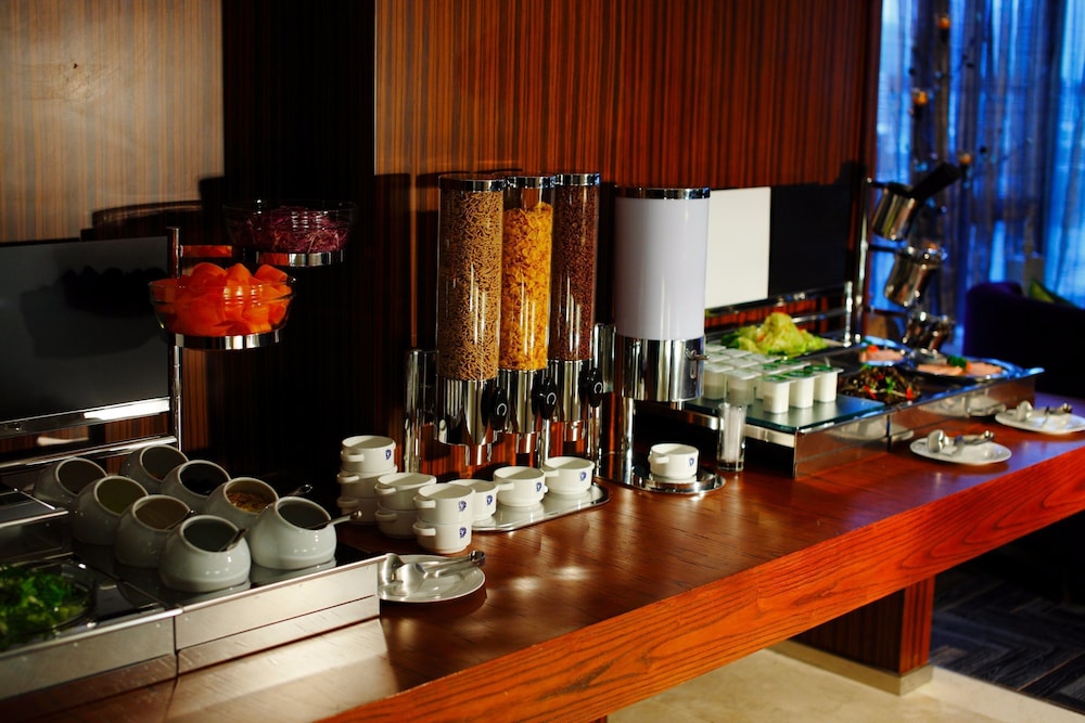 Dw Hotels 33/50