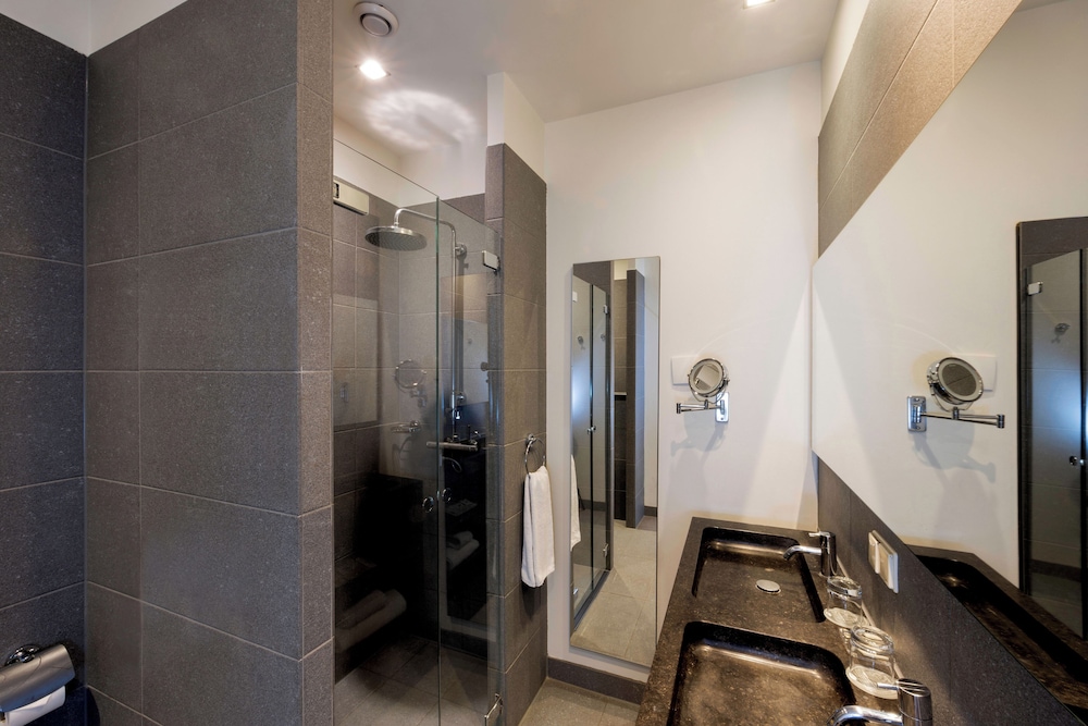 Catalonia Hotel Vondel Amsterdam 42/75