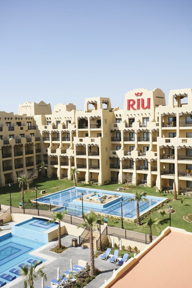 Hotel RIU Santa Fe 2/81