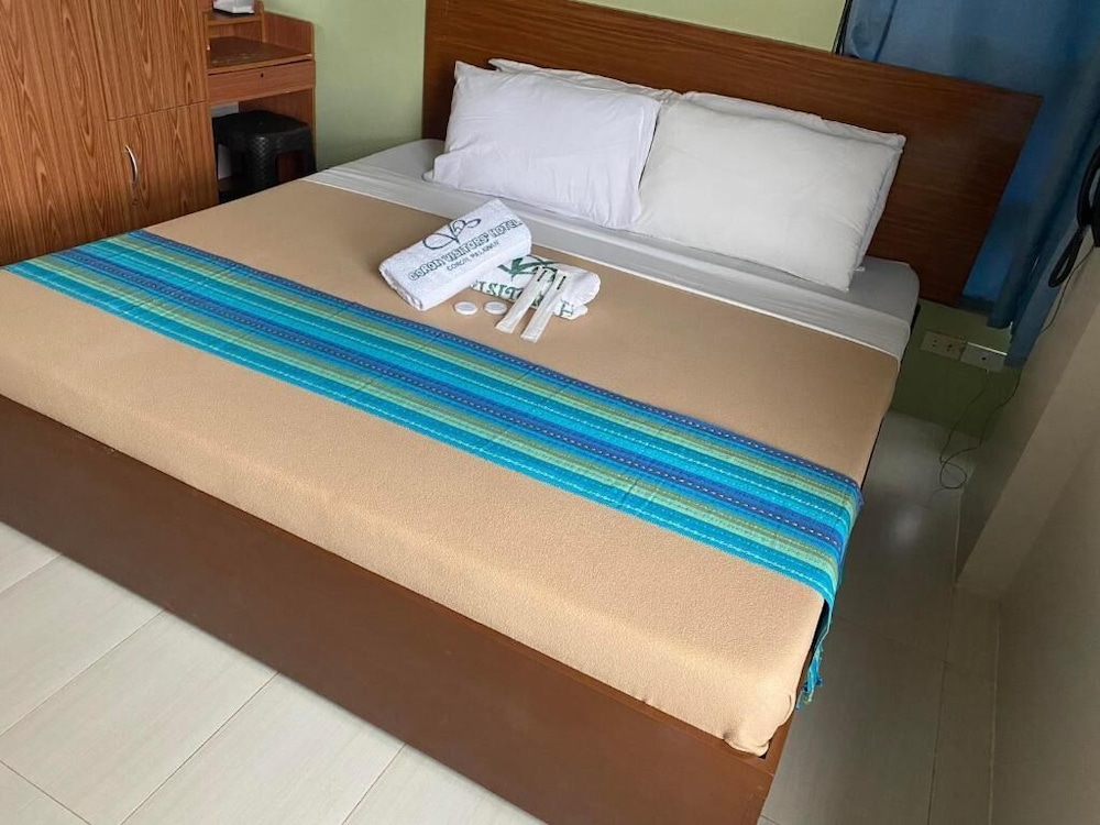 Coron Visitors Hotel 31/69