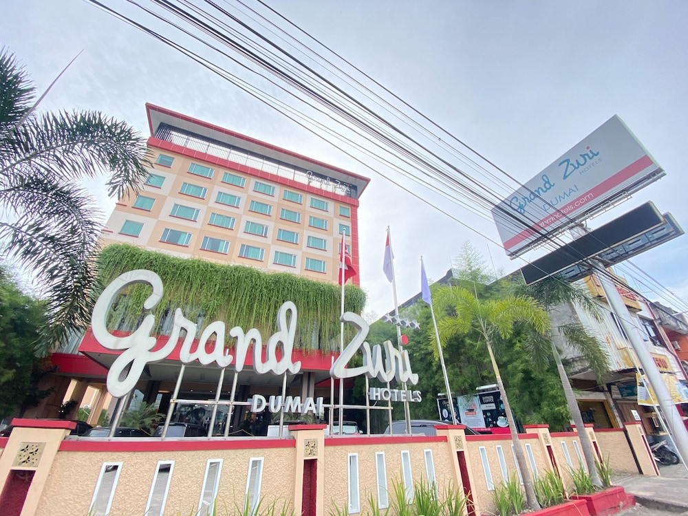 Grand Zuri Dumai 12/69