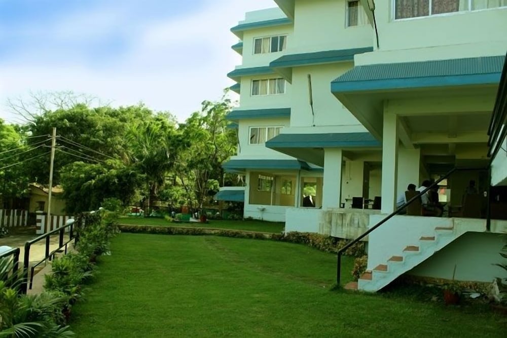 Sunrise Hill Resort 36/42