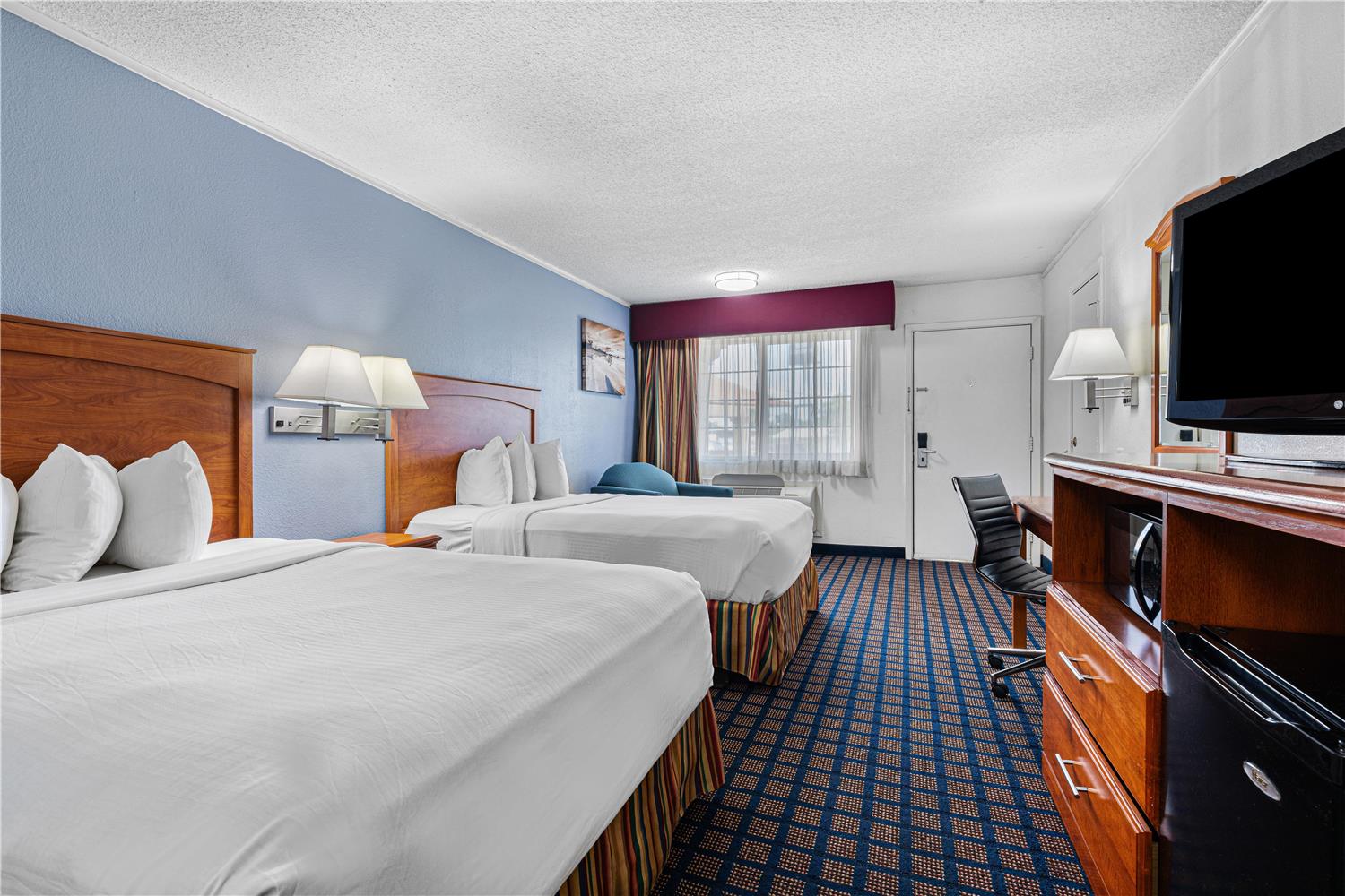 Room, 2 Double Beds, Smoking, Best Western Palestine Inn 2/3