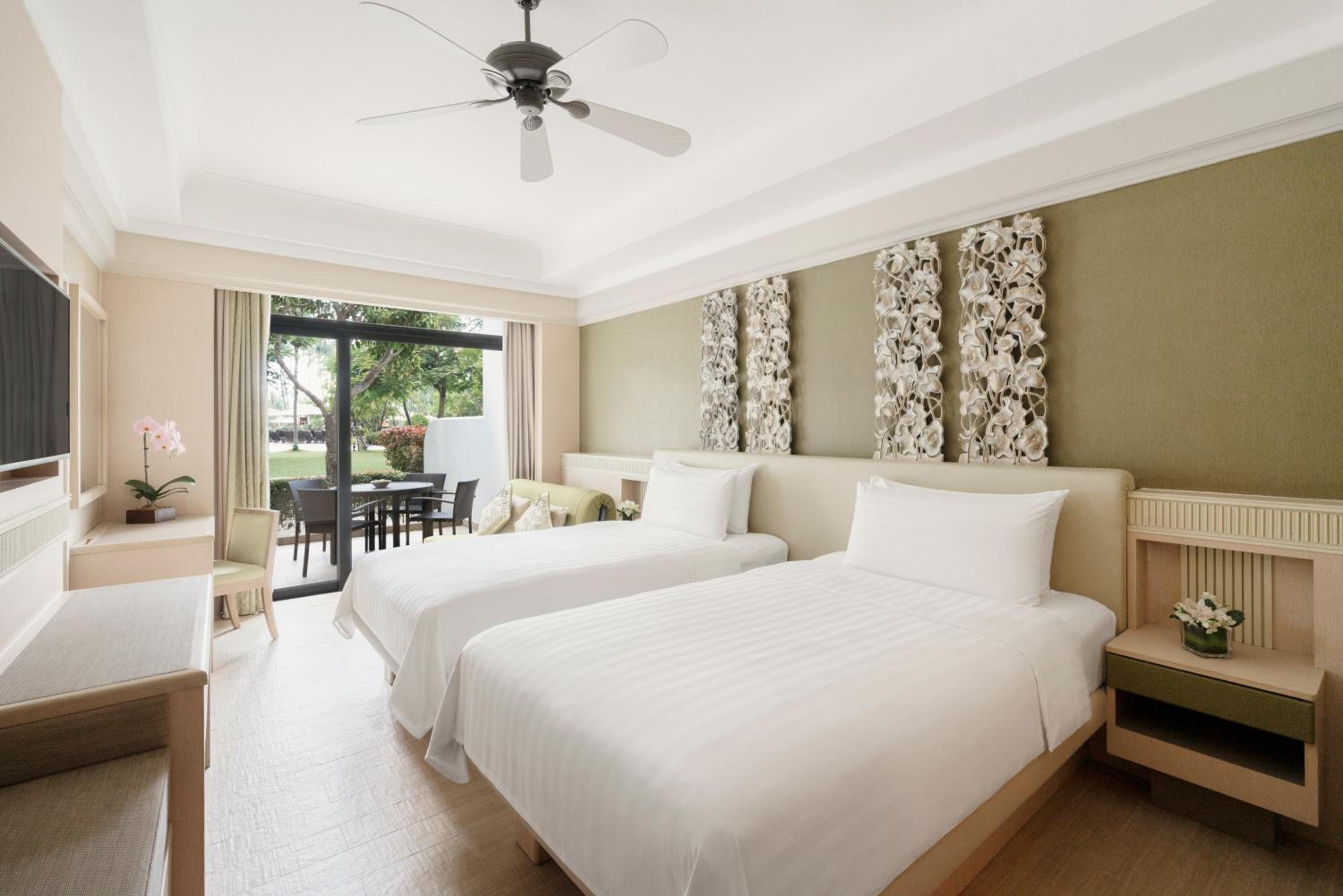 Garden, Family, Single Bed
