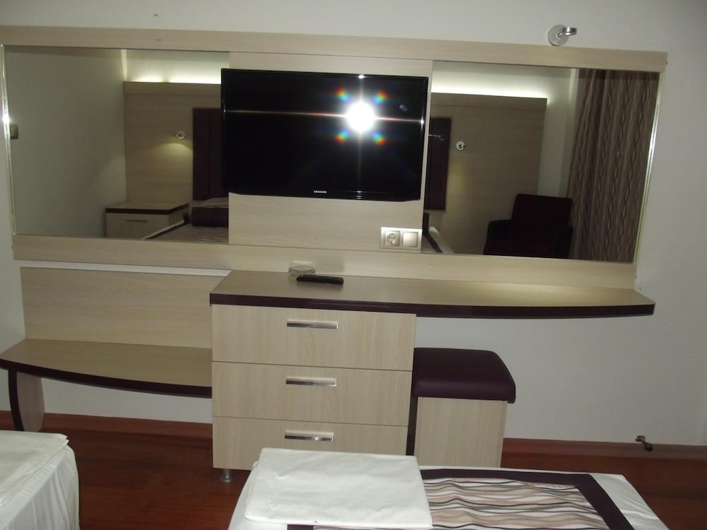 Hotel Bronze 15/45