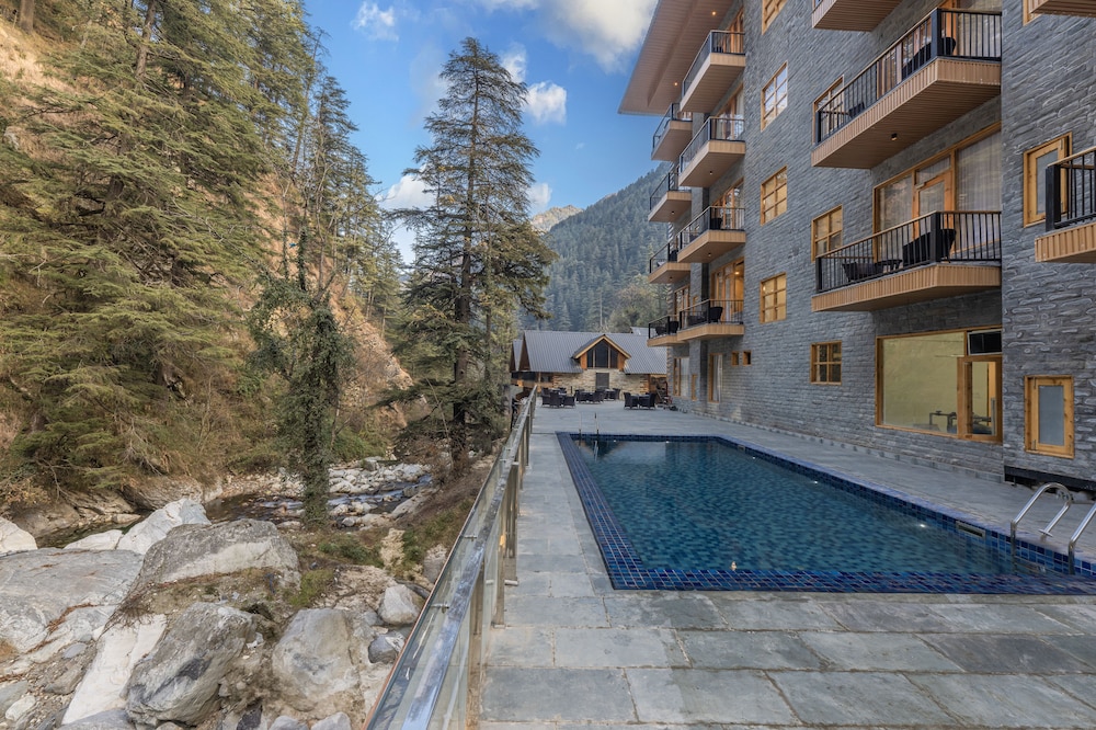 Bradhi – Echor Riverside Resorts Jibhi 27/32