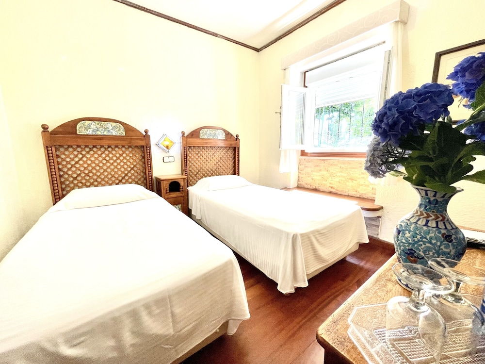 غرفة بسرير كوين، Hotel Rural El Refugio 10/10