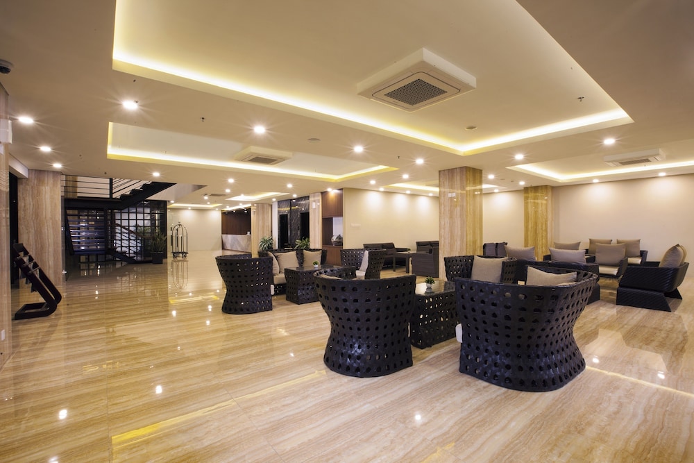 VERSE HOTEL CIREBON 8/72