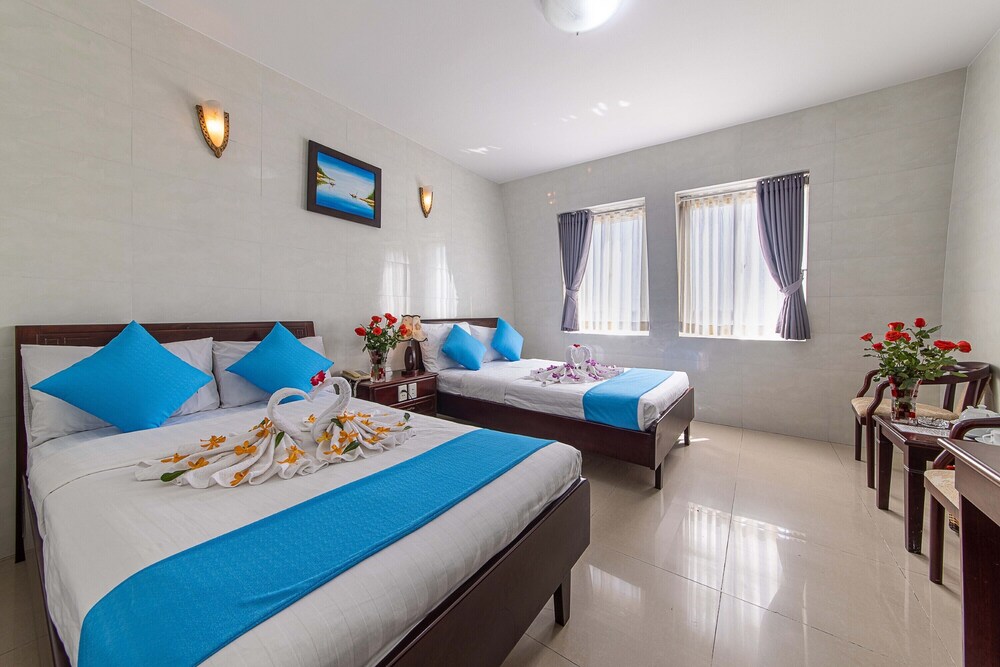 Phong Lan 2 Hotel 15/50
