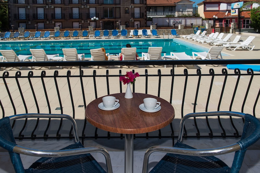 Hotel Perkes Complex 20/31