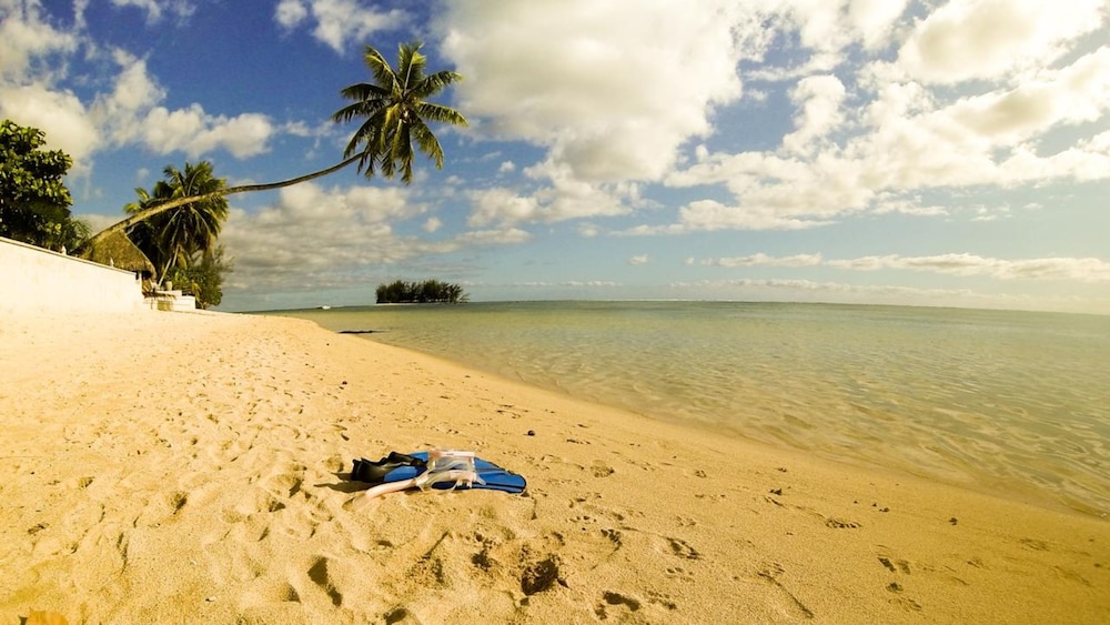 Moorea Beach Lodge 51/65