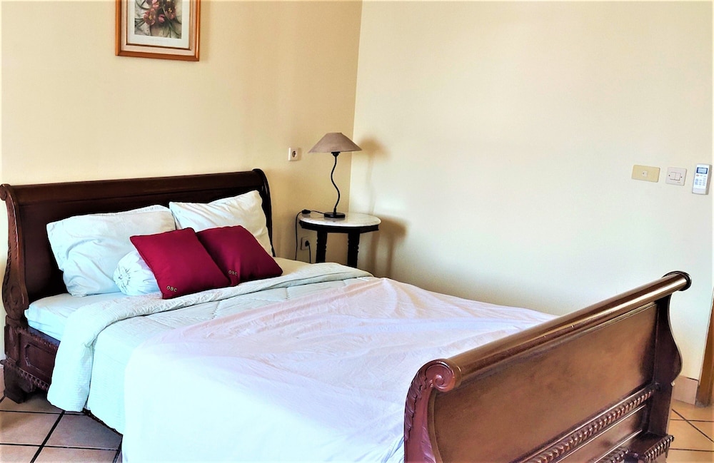 OBC Villa 10/50
