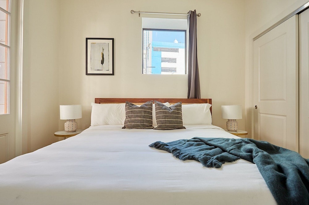 3 BEDROOMS, APARTMENT