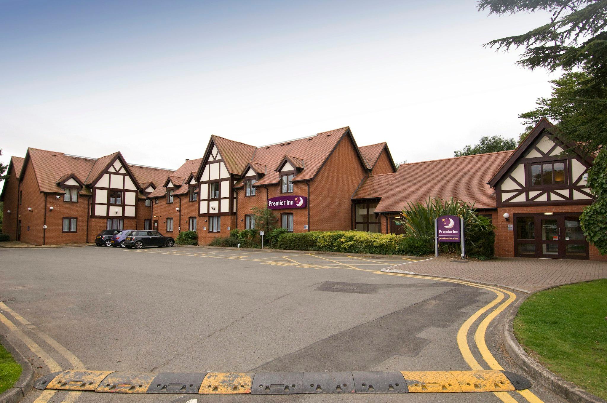 Premier Inn Balsall Common (Near Nec) 18/24