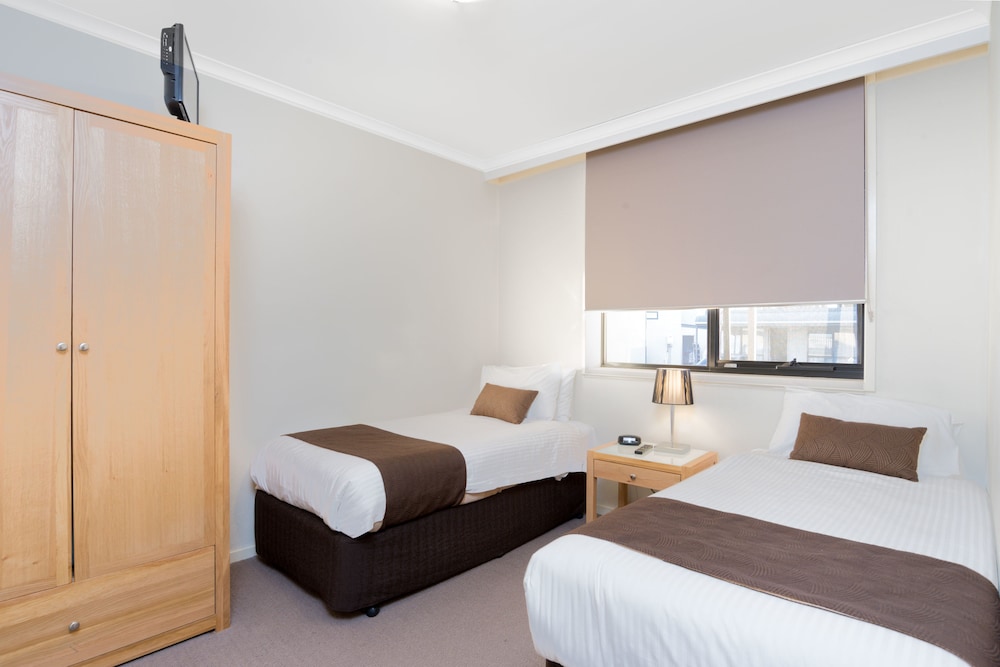 New Crossing Place Motel 15/43