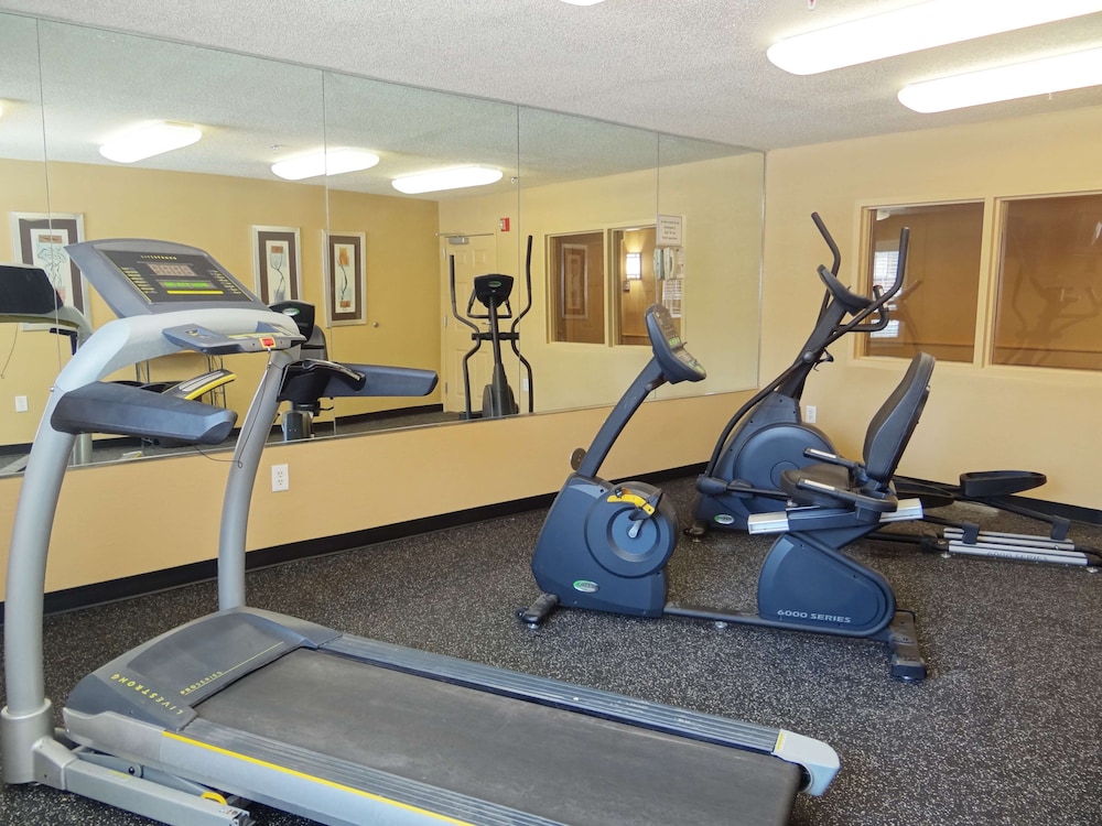 Extended Stay America - Memphis - Wolfchase Galleria 34/49