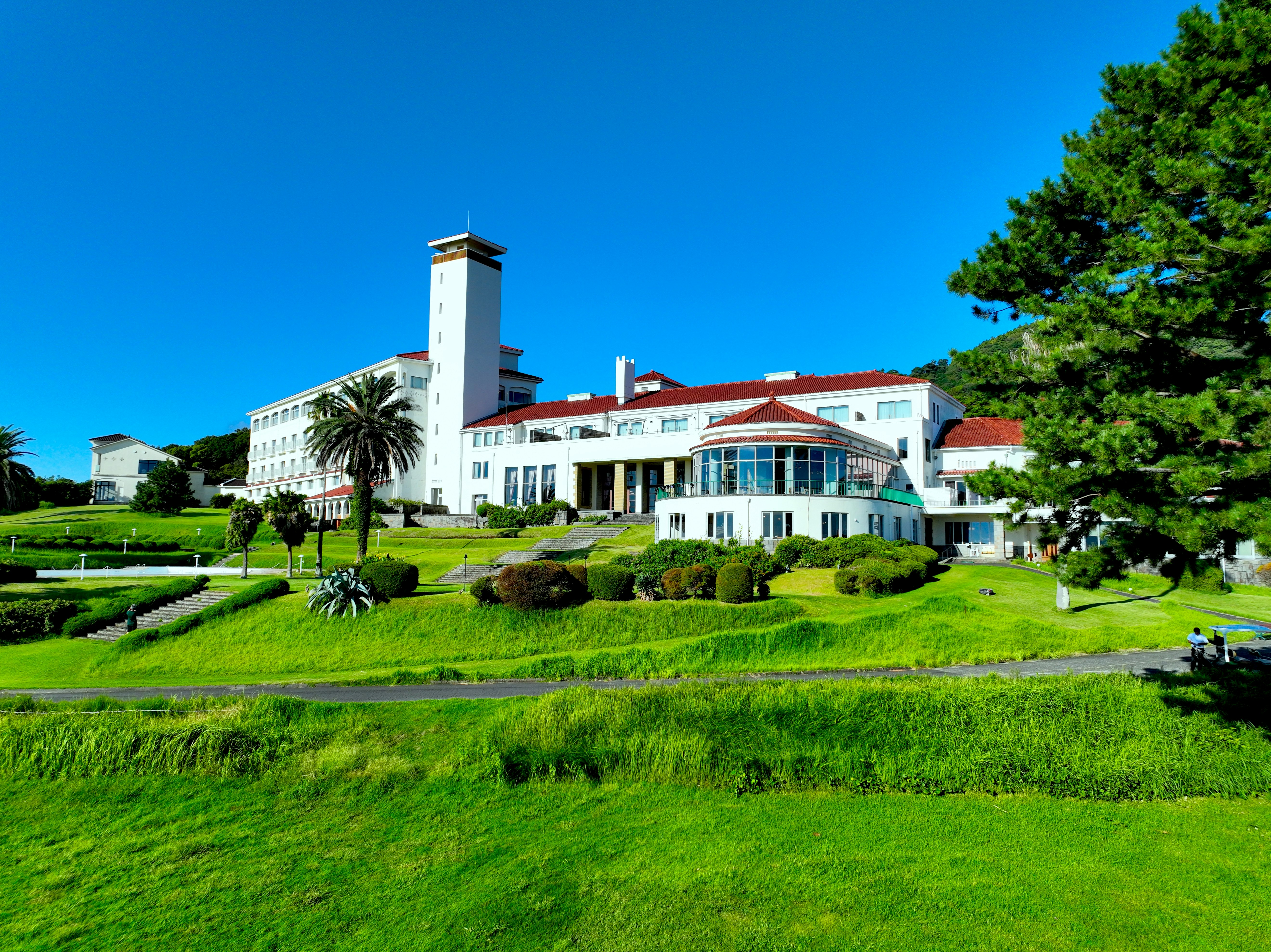 Kawana Hotel 46/50