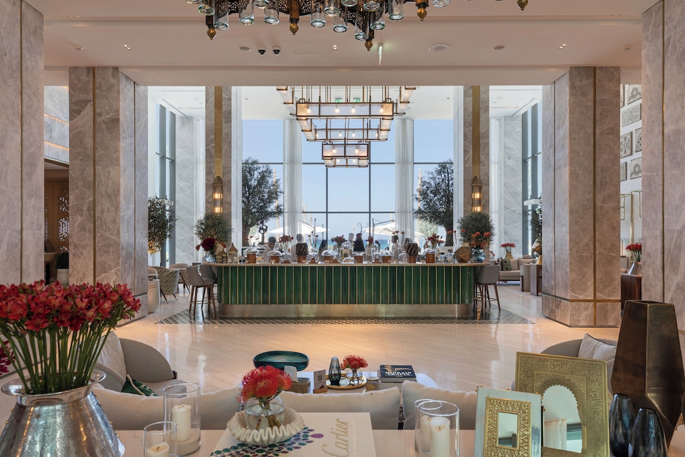 Palace Beach Resort 43/49