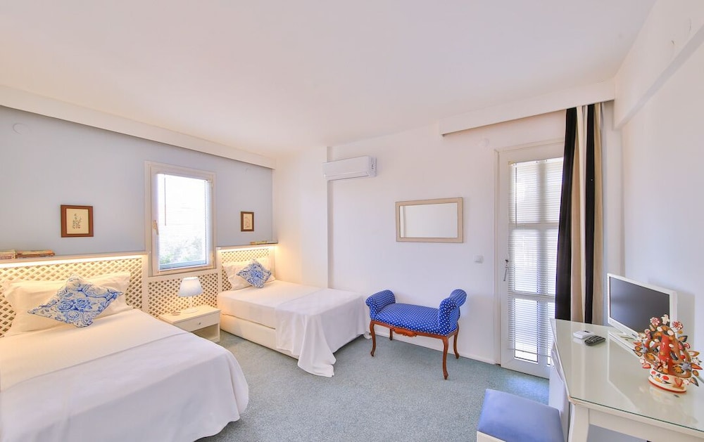 Taytanli Motel 15/35