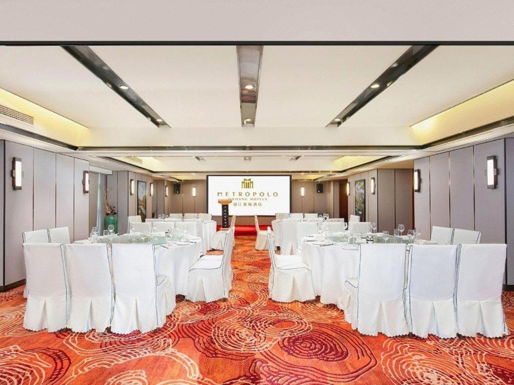 Metropolo Jinjiang Hotel (Chengdu Wuhou Wanda Saikang) 54/58