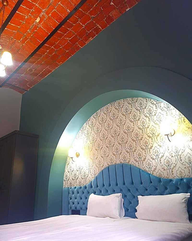 The Independent Hotel Taksim 12/36