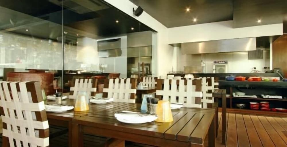 Svenska Design Hotel Bangalore 35/48