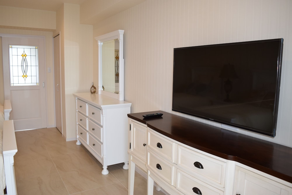Wisteria Condominium Resort 8/50