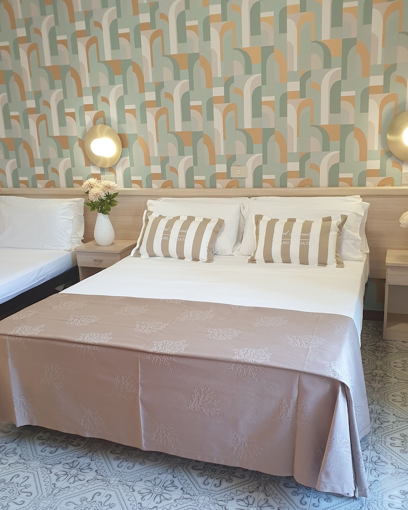 Hotel Alexandra 22/78