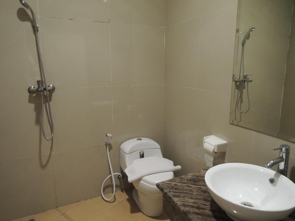Hotel 55 56/56