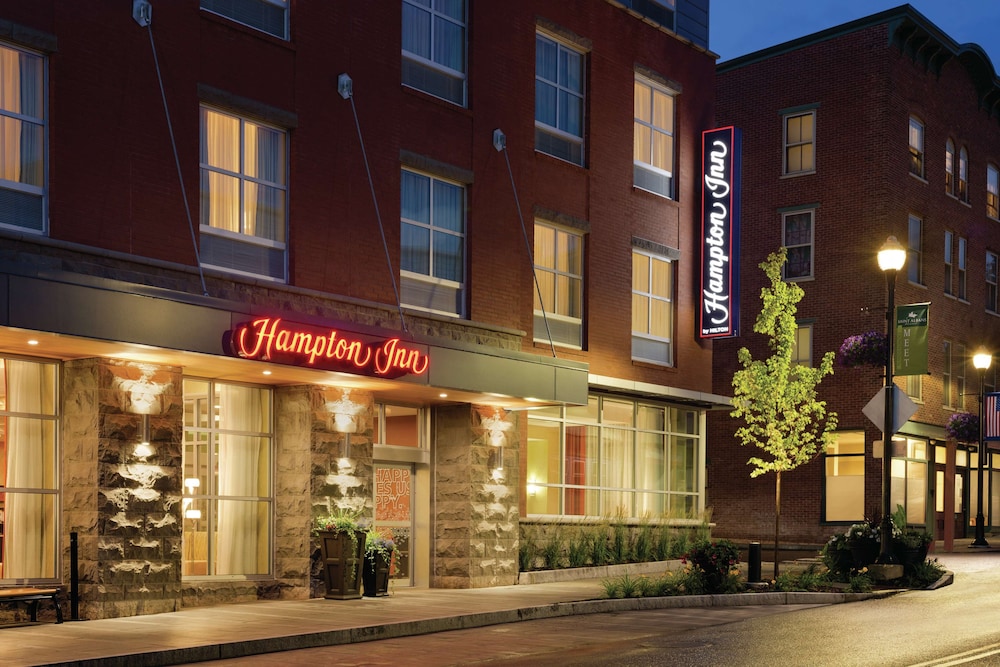 Hampton Inn St Albans Vt 3/32