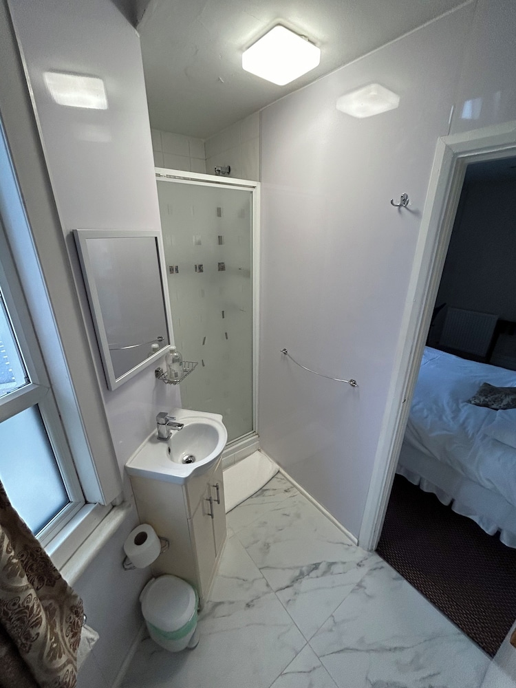 Hotel Earls Court 44/50