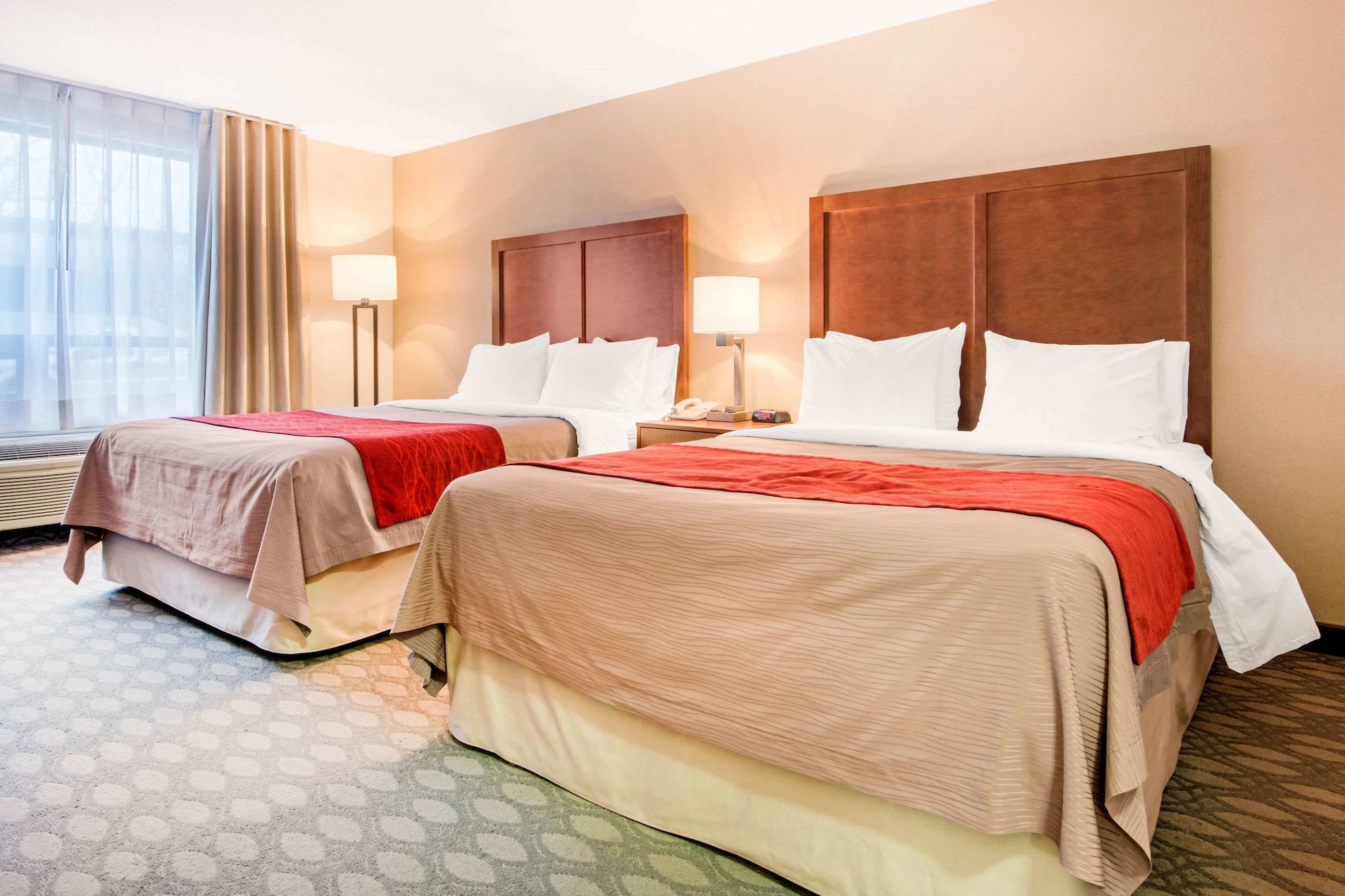 ROOM, 2 DOUBLE BEDS, RIVER VIEW