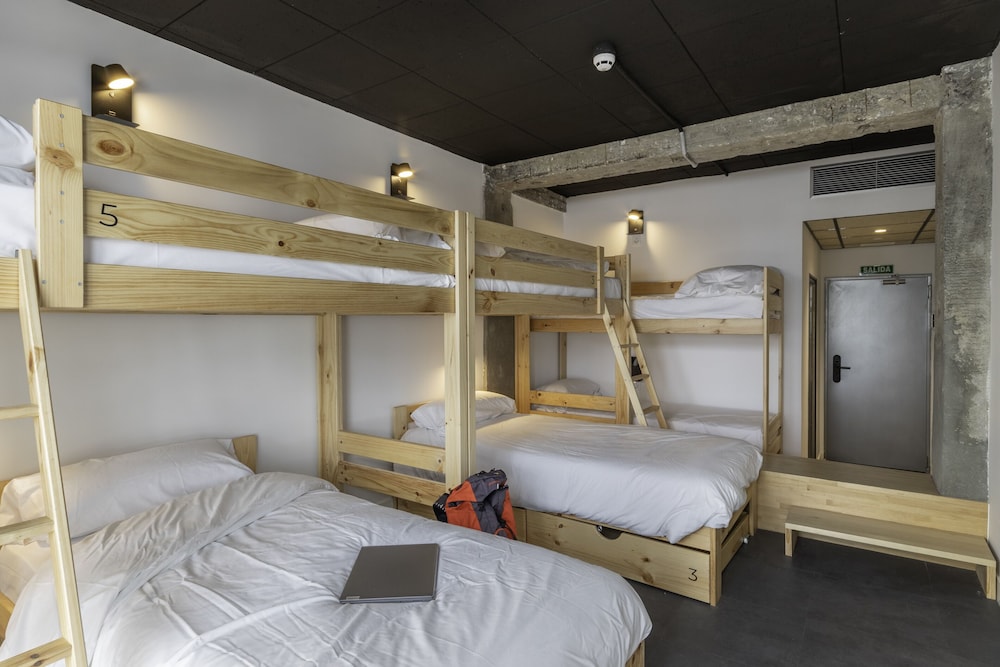 Ekoos Hostel Bilbao 16/50