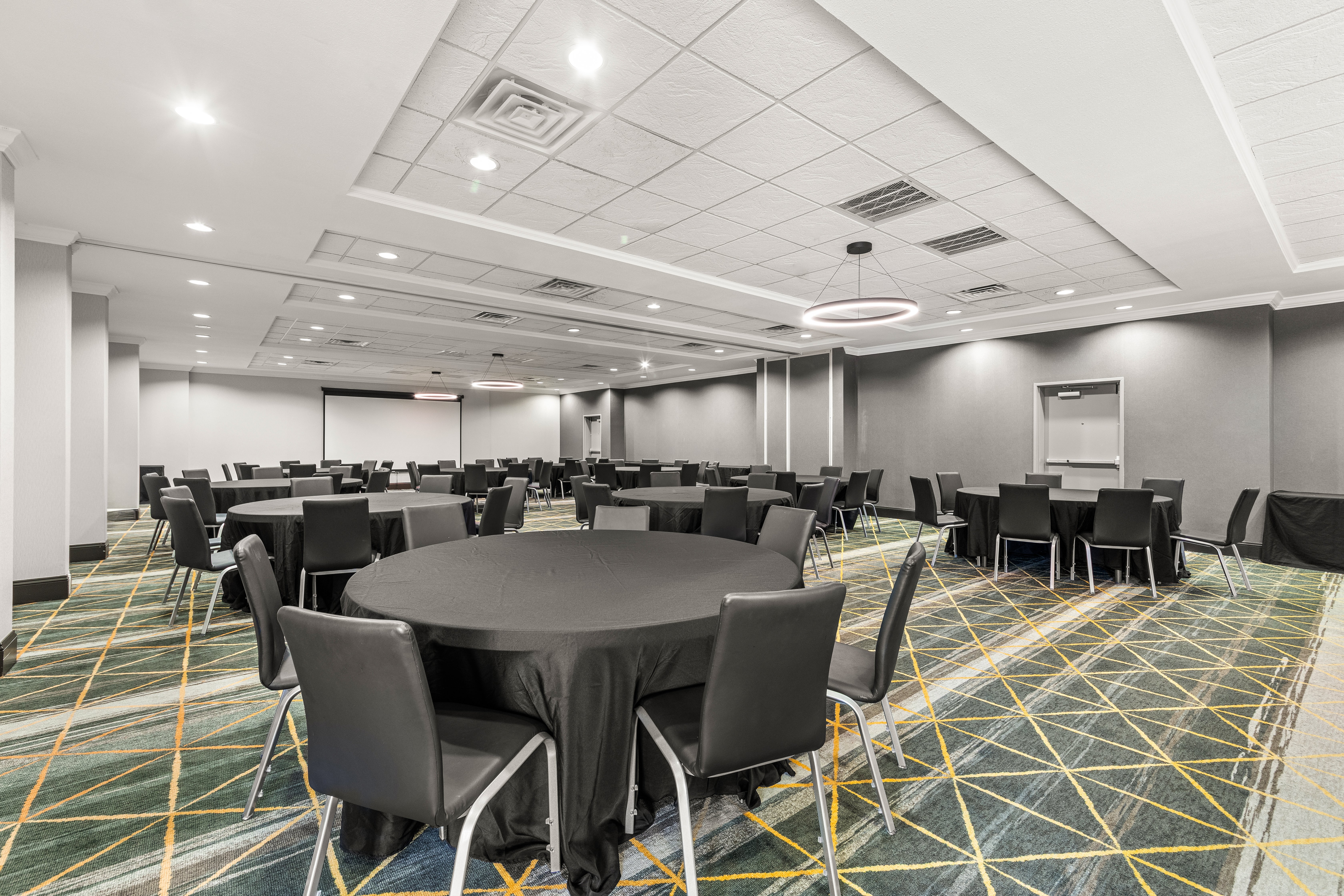 Holiday Inn Austin North - Round Rock 44/56