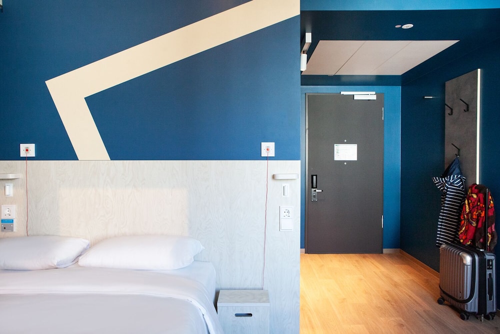 ibis budget Hotel Berlin Airport 45/45