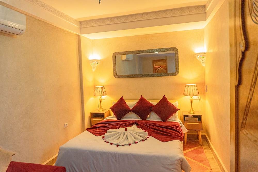 Riad Louaya 27/79